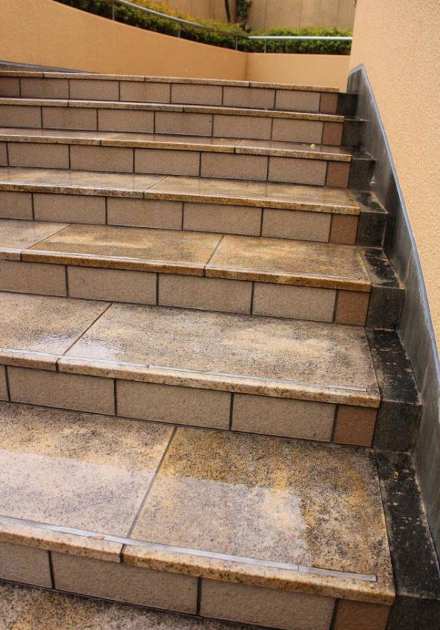 线性缝隙式排水沟图-19