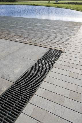 树脂混凝土排水沟案例