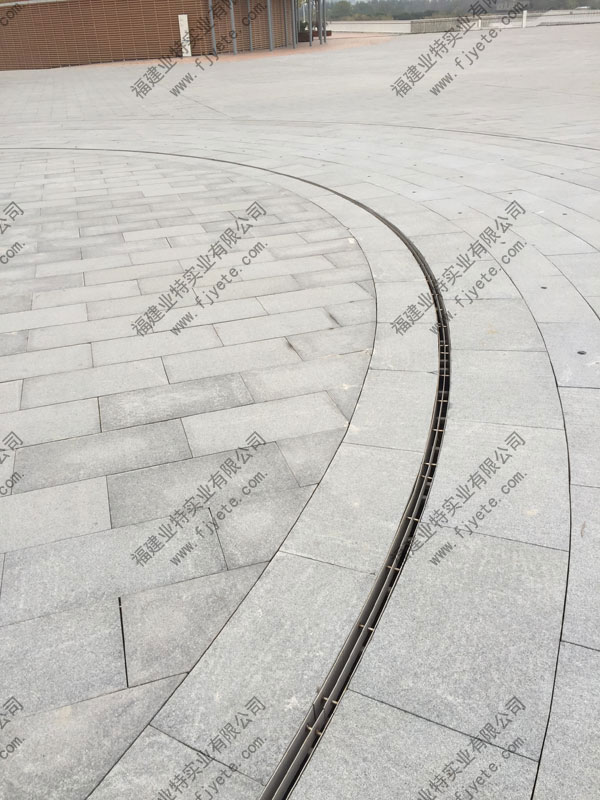 线性弧形排水沟