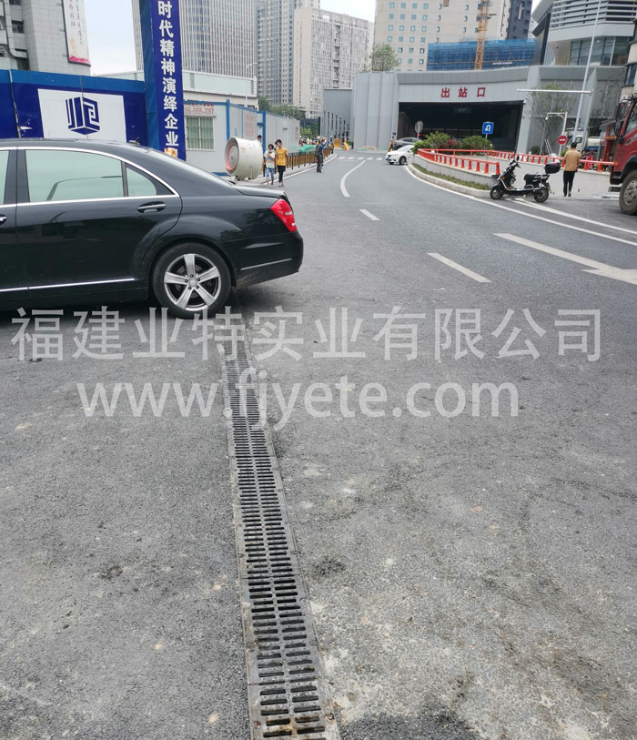 球墨铸铁排水沟盖板实例1