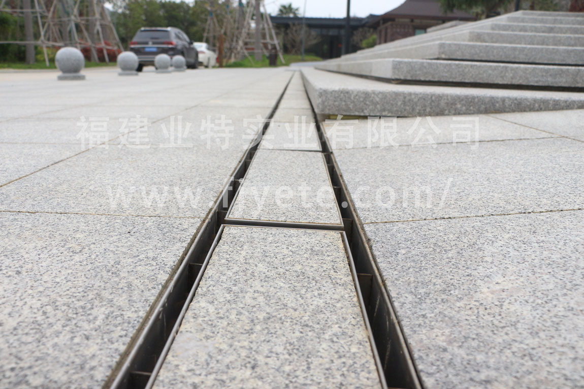 线性成品排水沟案例