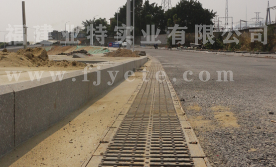 U型槽排水沟公路案例