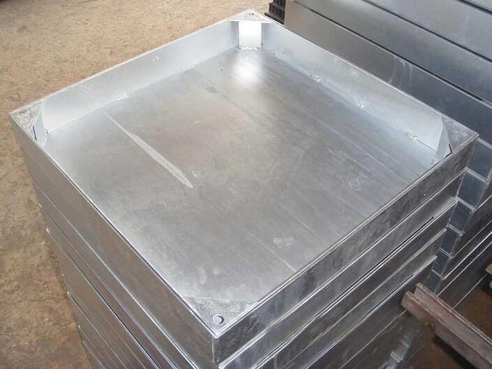 订购的不锈钢井盖