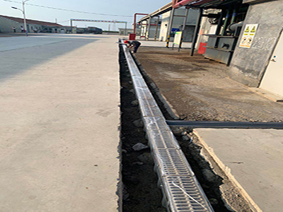 树脂砼排水沟安装