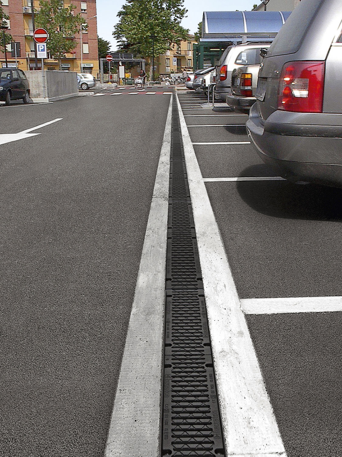 线性U型槽排水沟案例